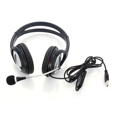 photographie de micro-casque avec prise USB